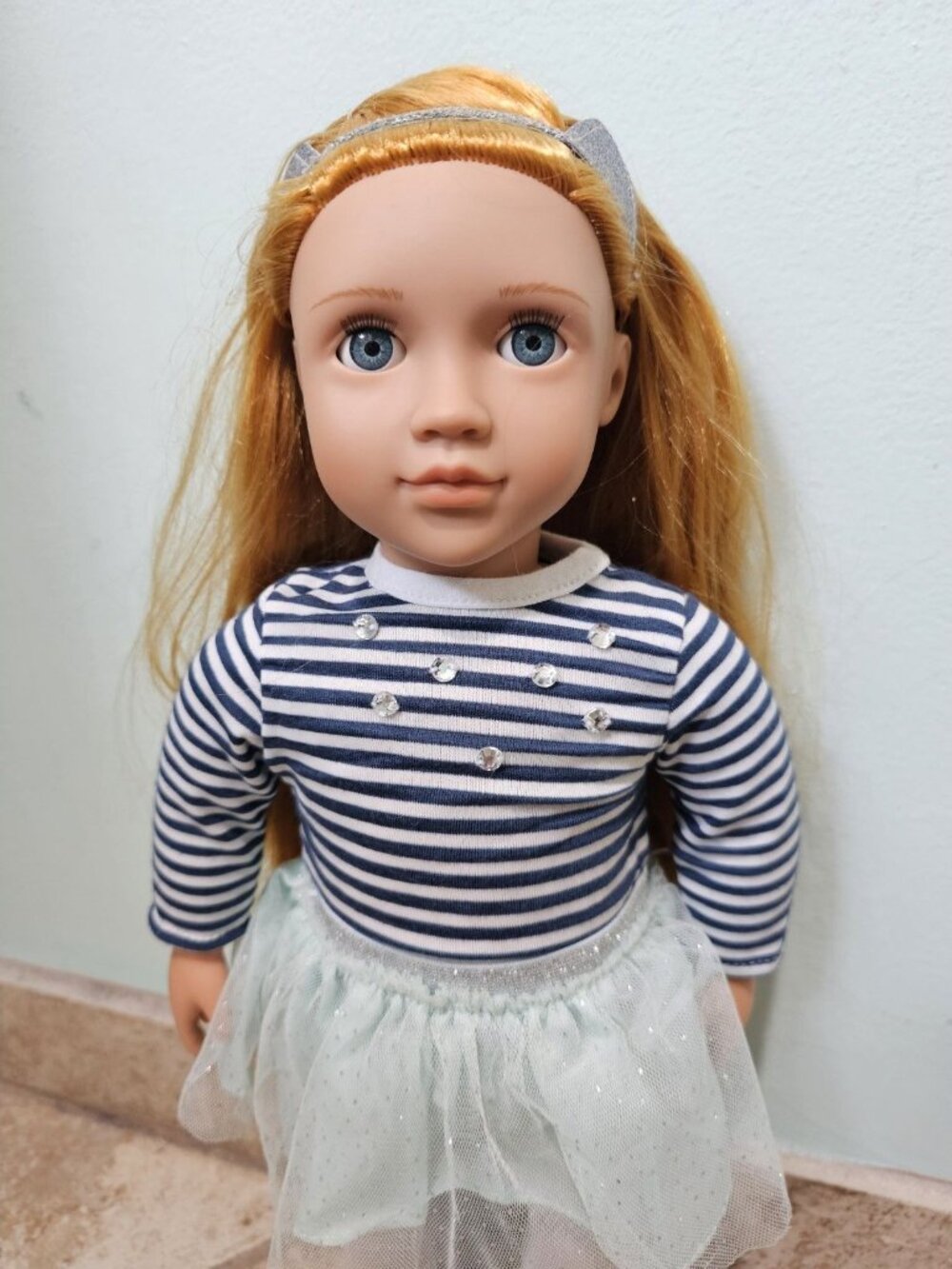 Our Generation Girl 18 Inch Doll Red Hair Blue Eyes Arlee Rare Iconic Coquette - Picture 2 of 6